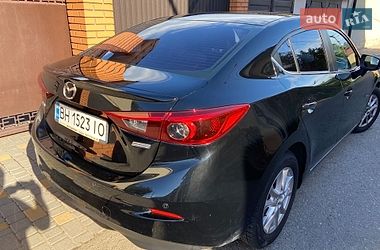 Седан Mazda 3 2018 в Одесі
