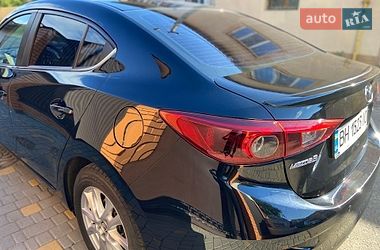 Седан Mazda 3 2018 в Одесі