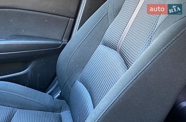 Седан Mazda 3 2018 в Одесі