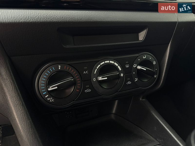 Хетчбек Mazda 3 2016 в Харкові