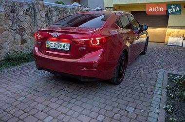 Седан Mazda 3 2016 в Львові
