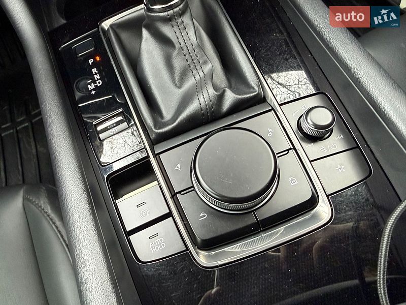 Седан Mazda 3 2023 в Львові