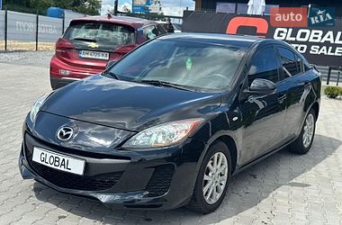 Хэтчбек Mazda 3 2013 в Ровно