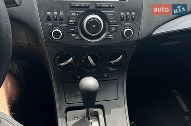 Хэтчбек Mazda 3 2013 в Ровно