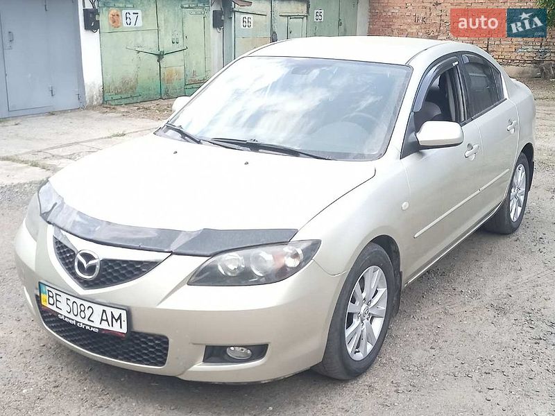Седан Mazda 3 2006 в Николаеве