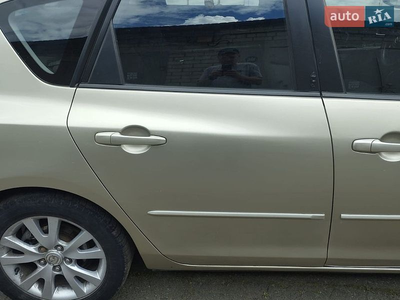 Хетчбек Mazda 3 2006 в Харкові