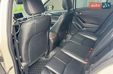 Седан Mazda 3 2018 в Києві