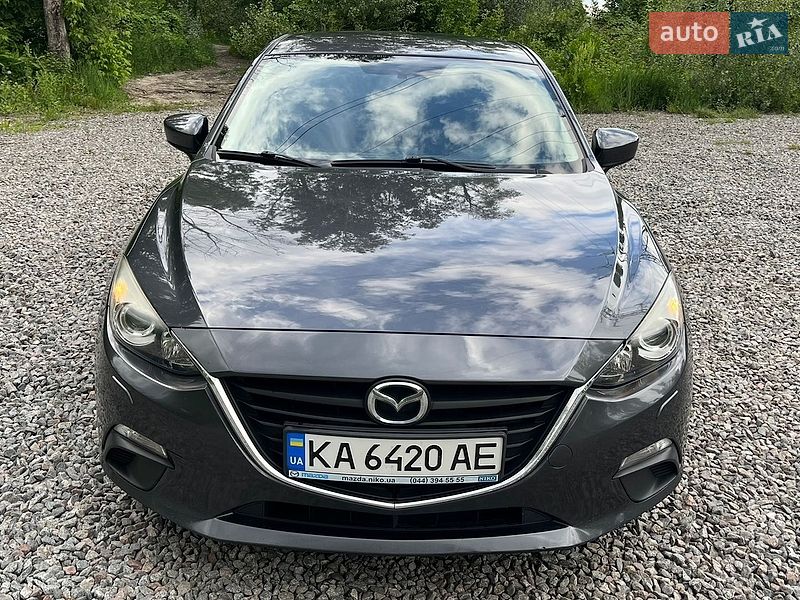 Седан Mazda 3 2016 в Києві