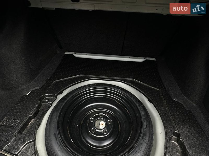 Седан Mazda 3 2016 в Днепре