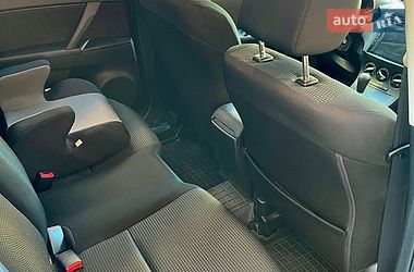 Седан Mazda 3 2013 в Дніпрі
