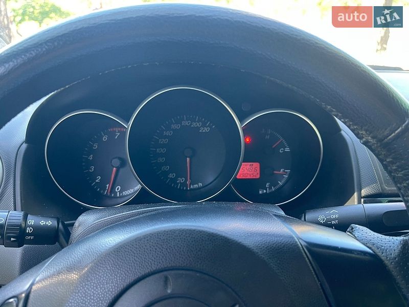Седан Mazda 3 2006 в Запоріжжі