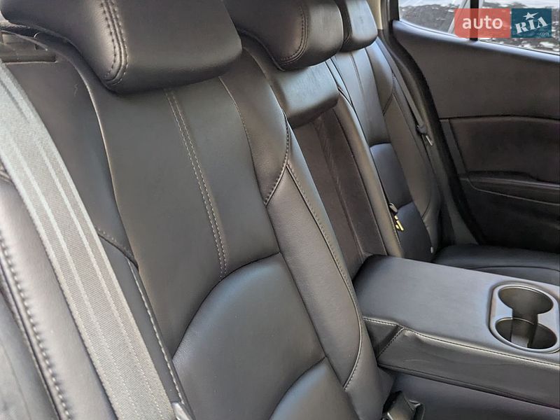 Хетчбек Mazda 3 2018 в Ужгороді