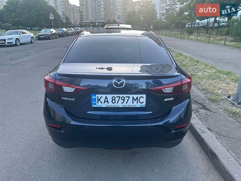 Седан Mazda 3 2018 в Киеве фото 5 Седан Mazda 3 2018 в Киеве