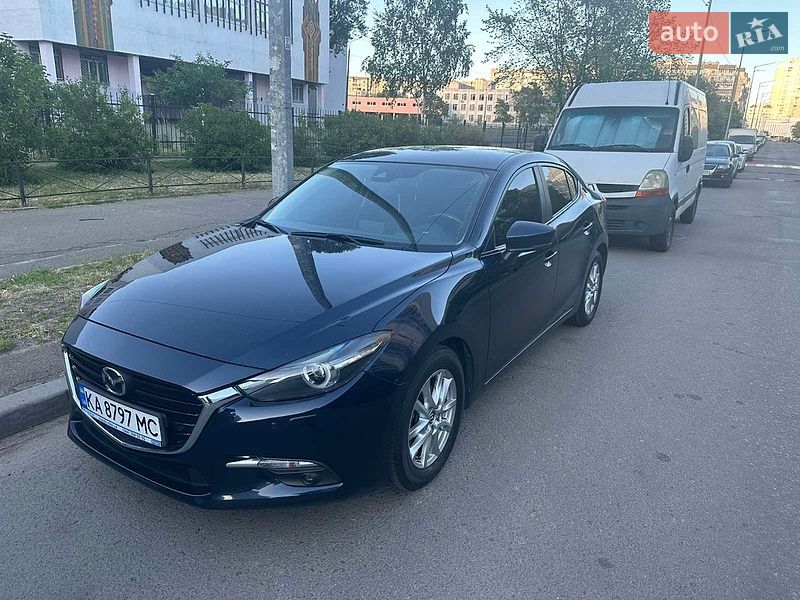 Седан Mazda 3 2018 в Киеве фото 3 Седан Mazda 3 2018 в Киеве