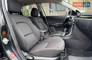 Хэтчбек Mazda 3 2007 в Харькове