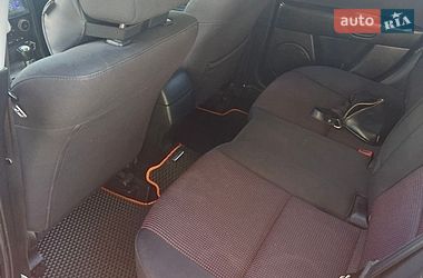 Хэтчбек Mazda 3 2006 в Киеве