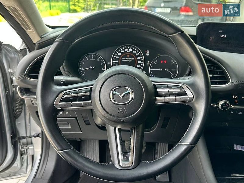 Седан Mazda 3 2019 в Луцьку