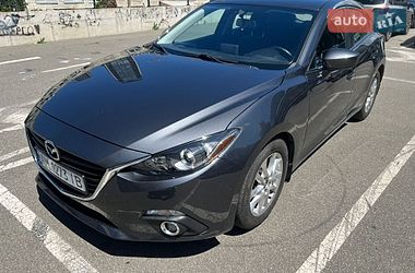 Хэтчбек Mazda 3 2016 в Киеве