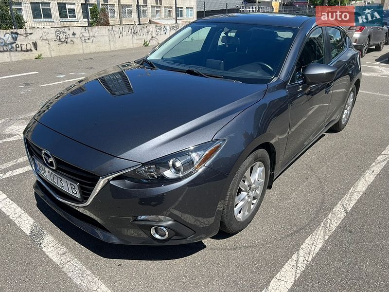 Хэтчбек Mazda 3 2016 в Киеве