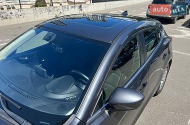 Хэтчбек Mazda 3 2016 в Киеве