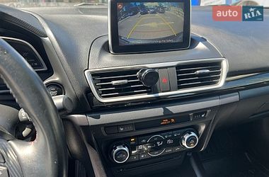 Хэтчбек Mazda 3 2016 в Киеве