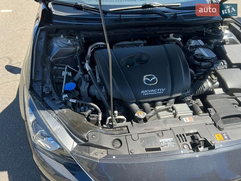 Хэтчбек Mazda 3 2016 в Киеве