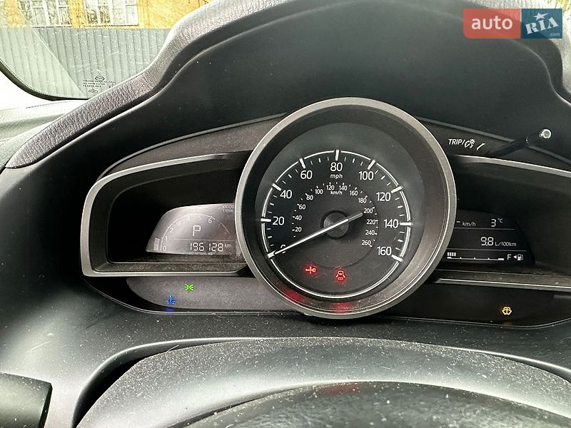 Седан Mazda 3 2017 в Полтаве