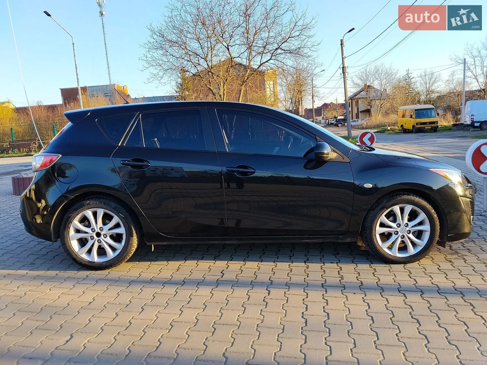2010 Mazda 3 - мініатюра 11