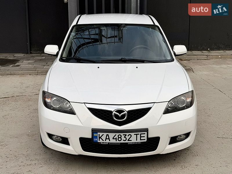 Седан Mazda 3 2009 в Києві