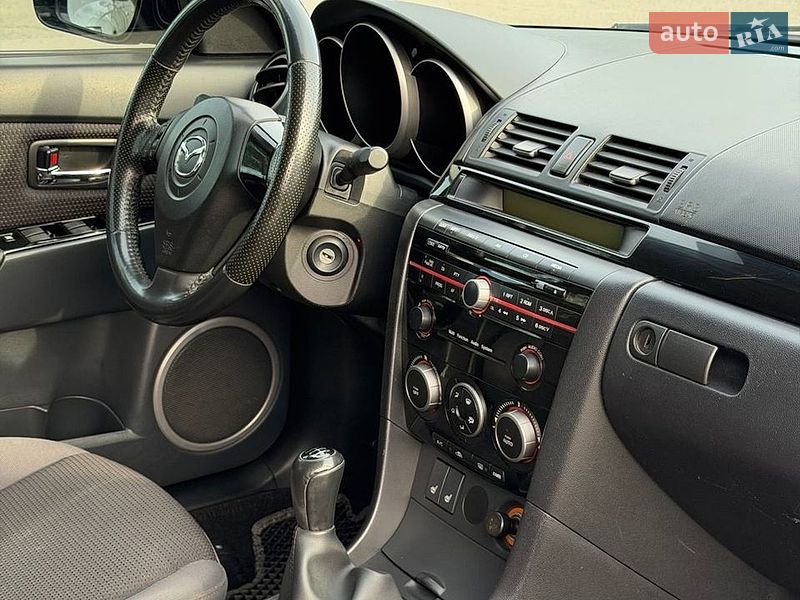 Седан Mazda 3 2008 в Запорожье