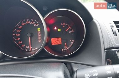 Хетчбек Mazda 3 2005 в Житомирі