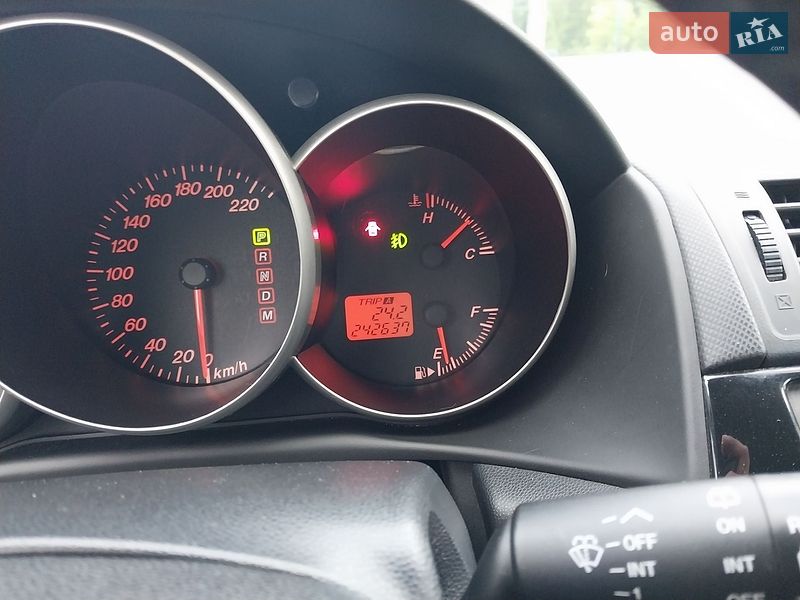 Хетчбек Mazda 3 2005 в Житомирі
