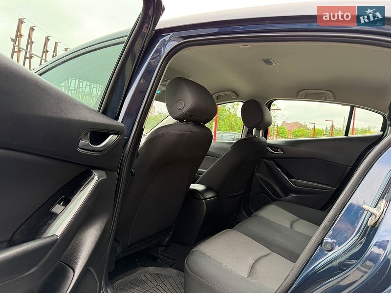 Седан Mazda 3 2016 в Одесі фото 33 Седан Mazda 3 2016 в Одесі