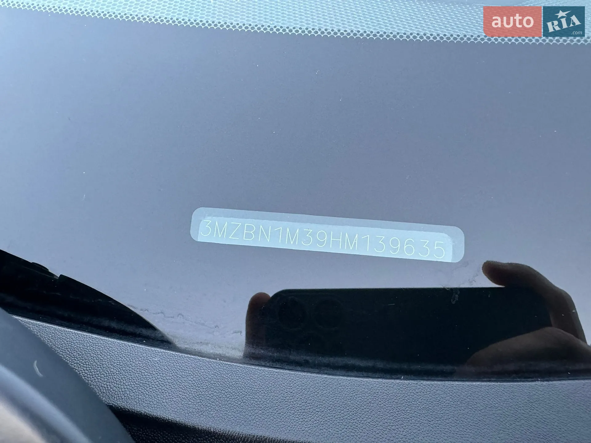 2017 Mazda 3 - мініатюра 28