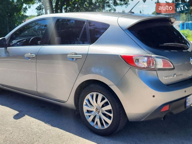 Хэтчбек Mazda 3 2009 в Полтаве