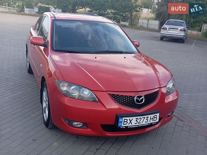 Седан Mazda 3 2006 в Апостолово