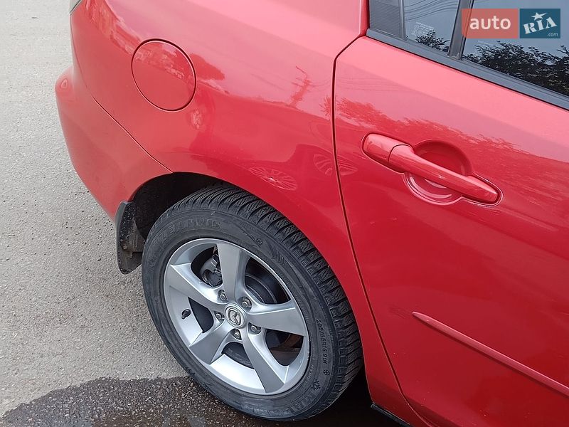 Седан Mazda 3 2006 в Апостолово