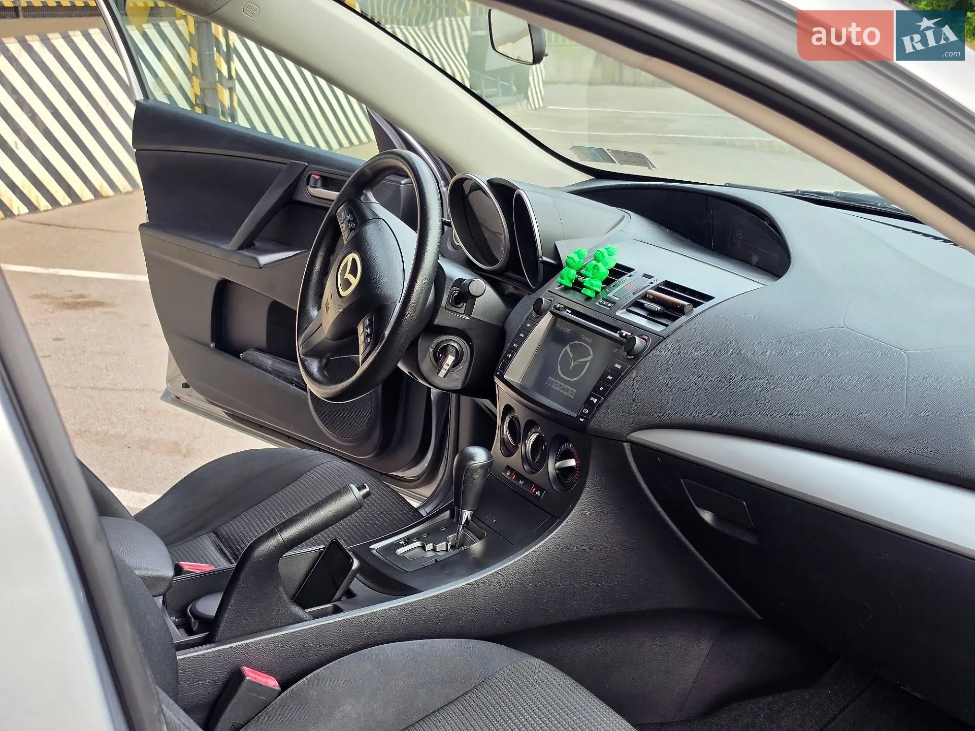 2011 Mazda 3 - мініатюра 17