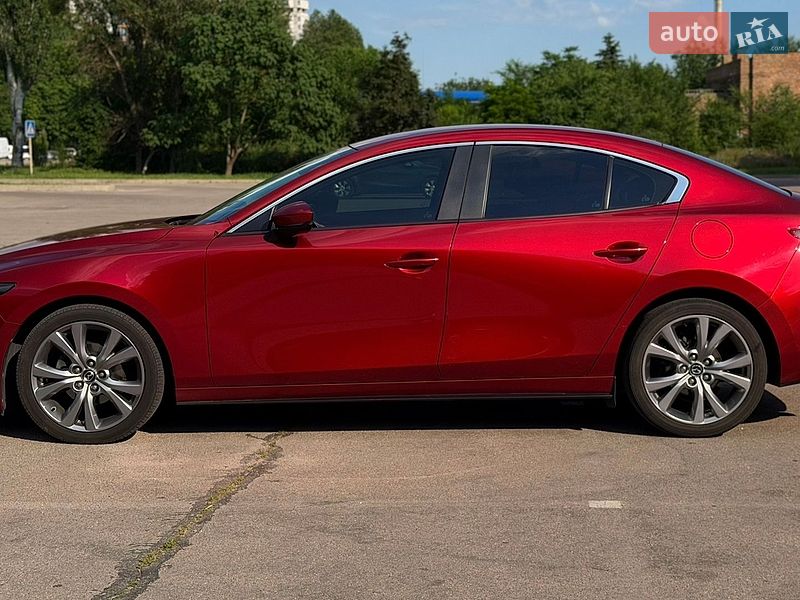 Седан Mazda 3 2019 в Одесі