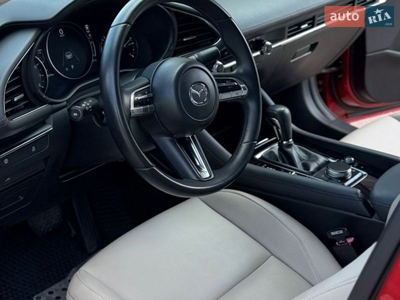 Седан Mazda 3 2019 в Одесі
