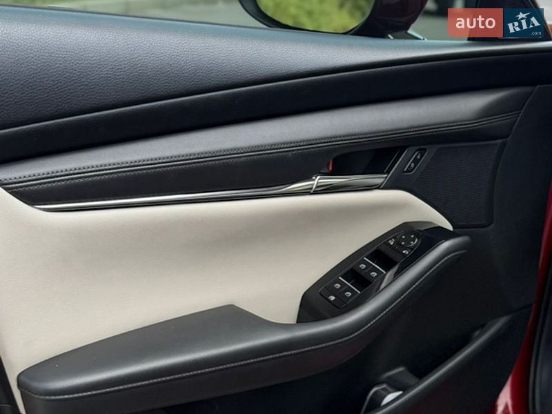 Седан Mazda 3 2019 в Одесі