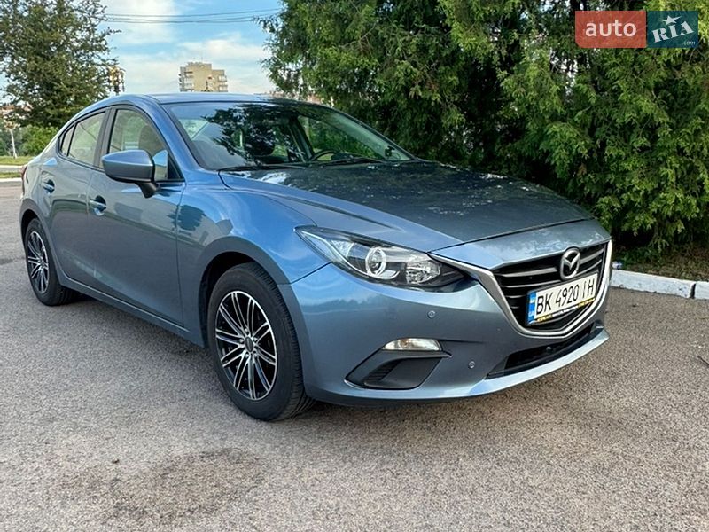 Седан Mazda 3 2014 в Ровно фото Седан Mazda 3 2014 в Ровно
