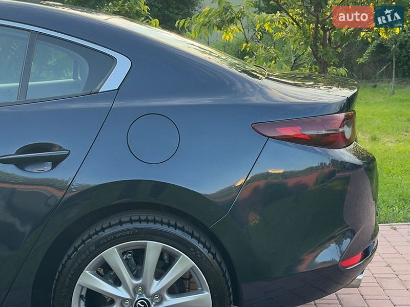 Седан Mazda 3 2020 в Могилів-Подільському