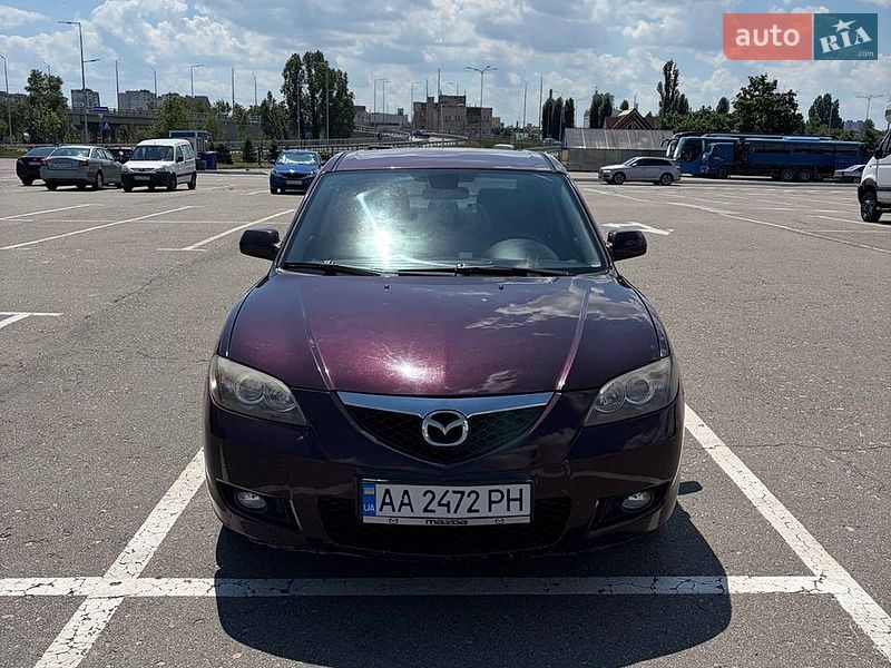 Седан Mazda 3 2008 в Киеве