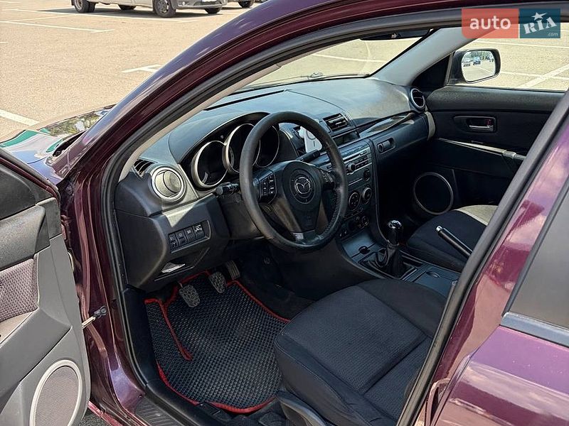 Седан Mazda 3 2008 в Киеве