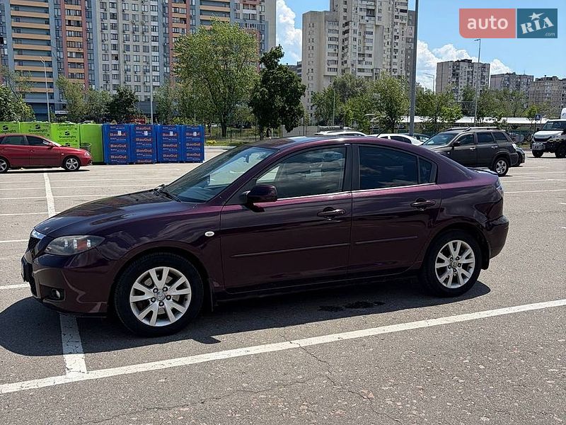 Седан Mazda 3 2008 в Киеве
