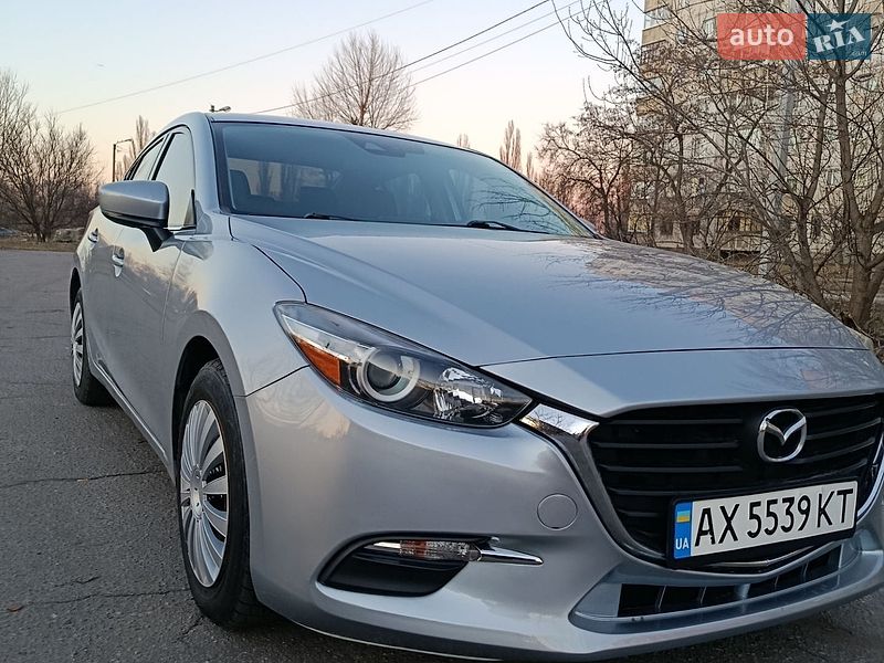 Mazda 3 2016