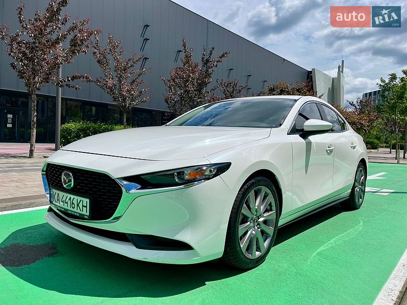 Mazda 3 2019