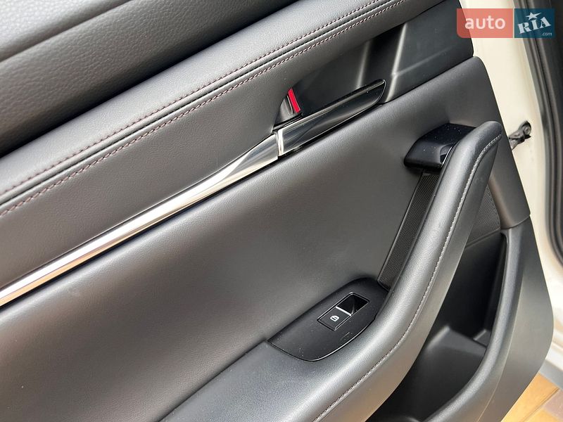 Седан Mazda 3 2019 в Николаеве фото 13 Седан Mazda 3 2019 в Николаеве