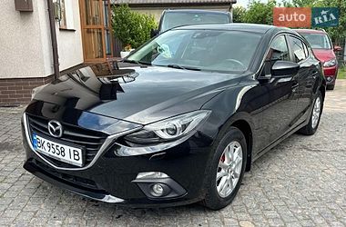Хетчбек Mazda 3 2016 в Дубні